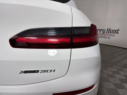 Used 2025 BMW X4 xDrive30i image 35
