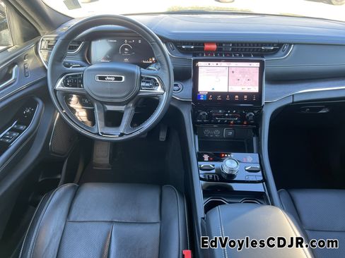 Used 2024 Jeep Grand Cherokee Overland w/ Adv Protech Group III image 29