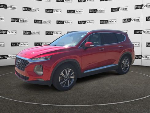 Used 2020 Hyundai Santa Fe SEL w/ Convenience + Premium Package image 2