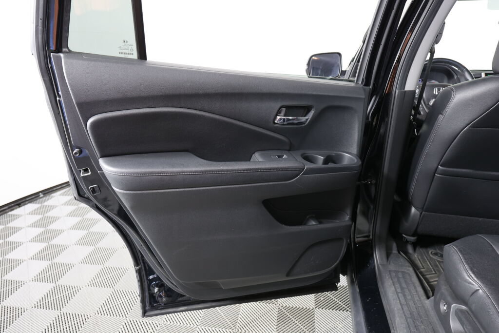 Used 2016 Honda Pilot EX-L image 17