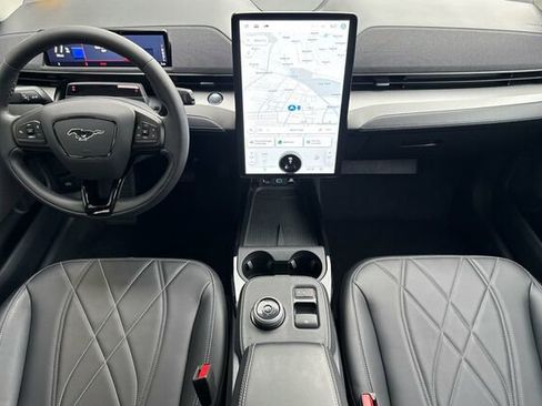 Certified 2023 Ford Mustang Mach-E Select image 10