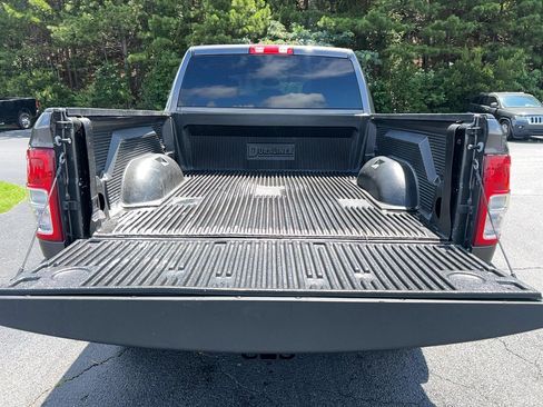 Used 2023 RAM 2500 Big Horn w/ Cold Weather Group AWD/4WD image 29