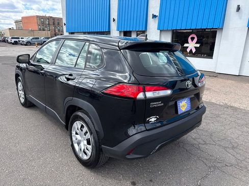 Used 2023 Toyota Corolla Cross L AWD/4WD image 11