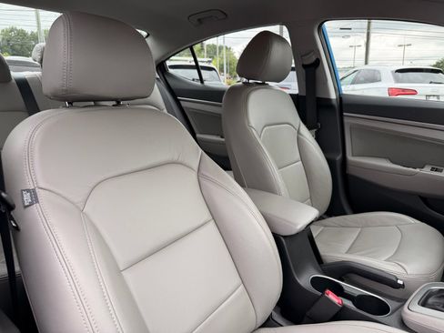 Used 2018 Hyundai Elantra SEL FWD image 32