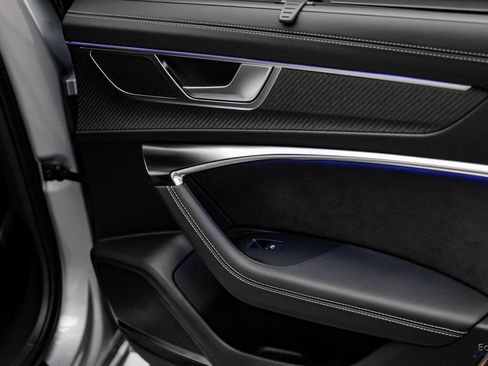 Used 2025 Audi RS 6 performance image 85