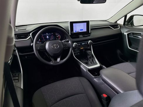 Used 2023 Toyota RAV4 XLE w/ Convenience Package image 19