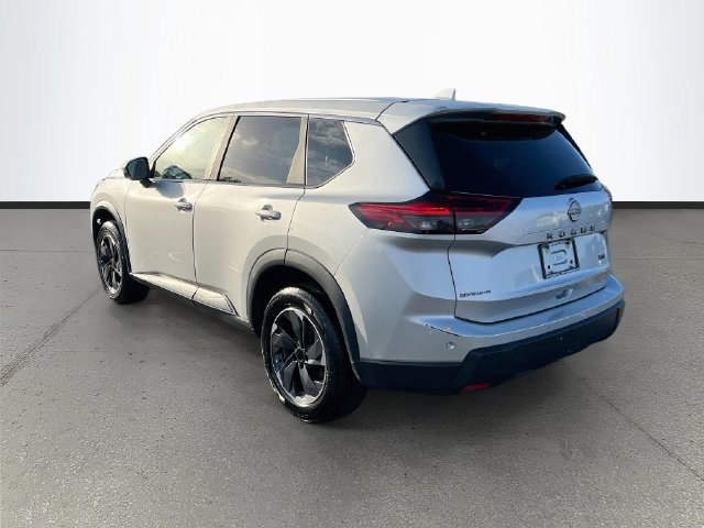 Used 2024 Nissan Rogue SV FWD image 23