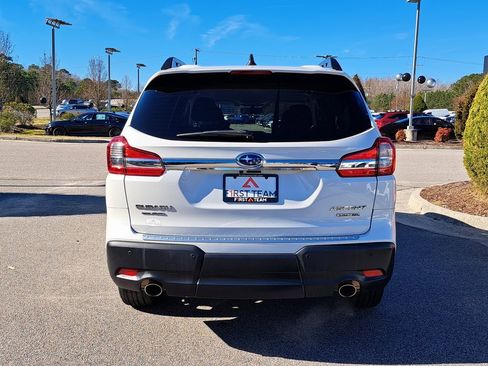 Certified 2021 Subaru Ascent Limited w/ Popular Package #4 image 6