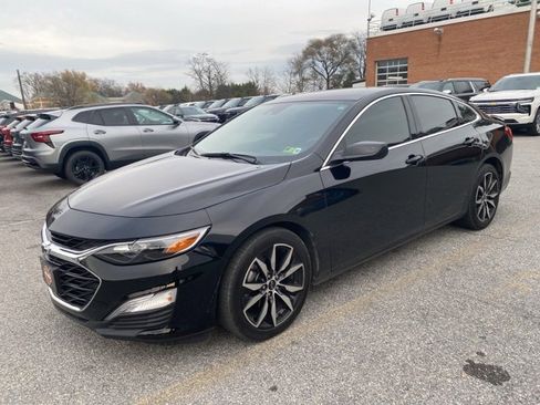 Used 2025 Chevrolet Malibu RS image 32