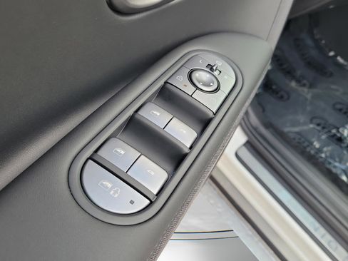 New 2026 Hyundai Ioniq 5 Limited image 33