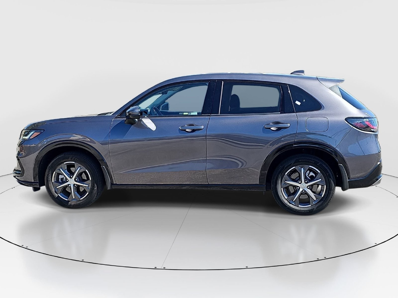 Used 2024 Honda HR-V EX-L image 8