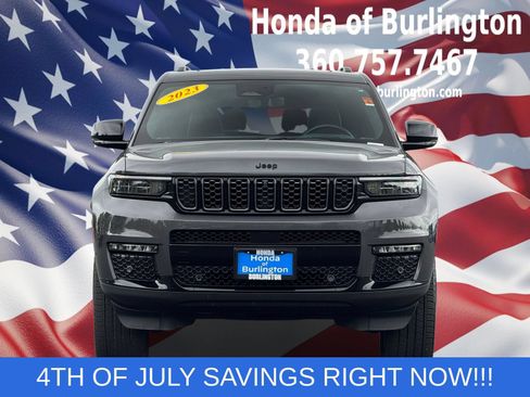 Used 2023 Jeep Grand Cherokee L Summit AWD/4WD image 10