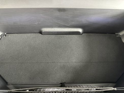 Used 2023 Rivian R1S Adventure image 37