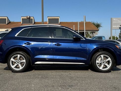 Used 2023 Audi Q5 2.0T Premium w/ Convenience Package AWD/4WD image 8