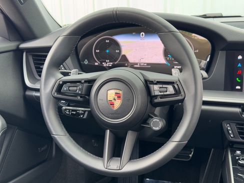 Used 2025 Porsche 911 Carrera image 23