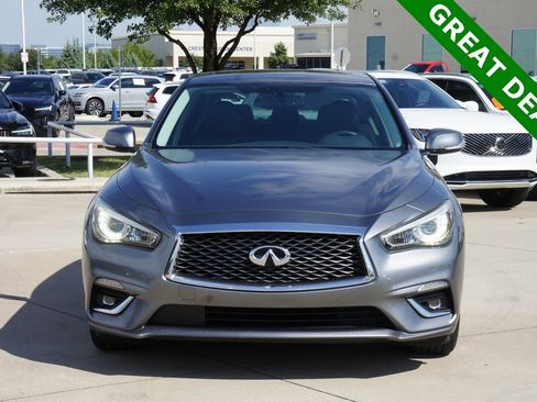Used 2019 INFINITI Q50 Luxe w/ Essential Package (3.0T Luxe) image 3