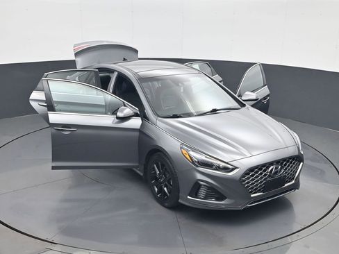 Used 2019 Hyundai Sonata Limited FWD image 29