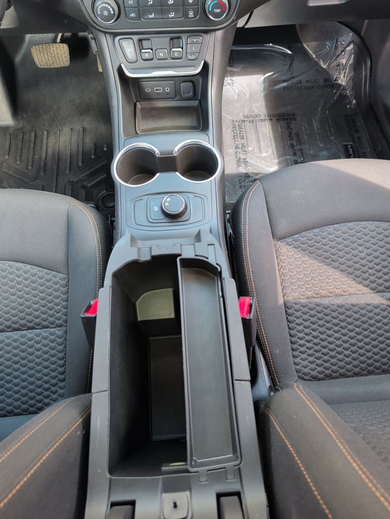 Used 2018 GMC Terrain SLE FWD image 31