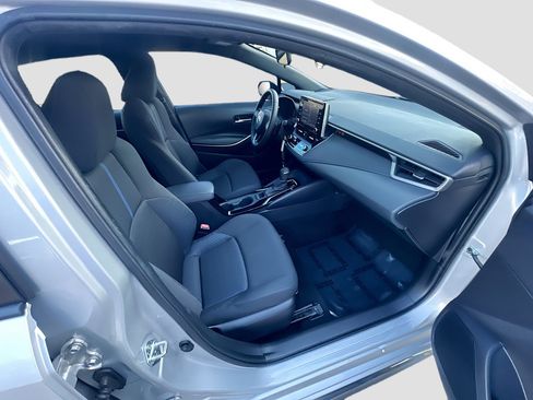 Used 2021 Toyota Corolla SE image 30