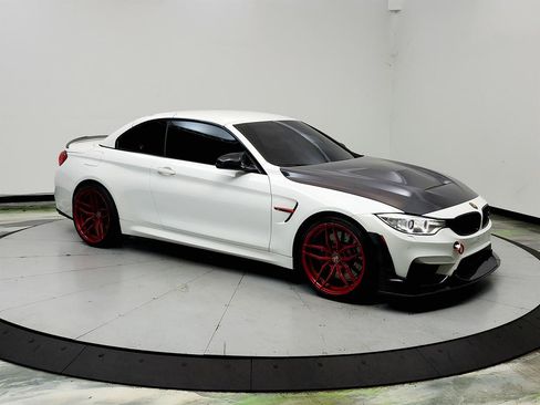 Used 2016 BMW M4 Convertible RWD image 3