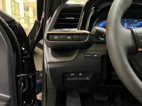 New 2026 Toyota Crown Nightshade image 19