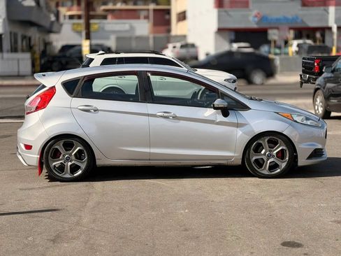 Used 2015 Ford Fiesta ST FWD image 21