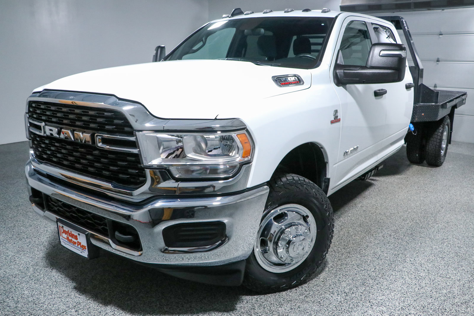 Used 2024 RAM 3500 SLT w/ Quick Order Package 2YG SLT AWD/4WD image 29