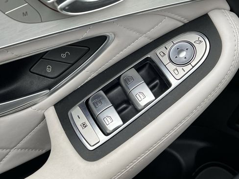 Used 2021 Mercedes-Benz GLC 300 4MATIC Coupe image 13