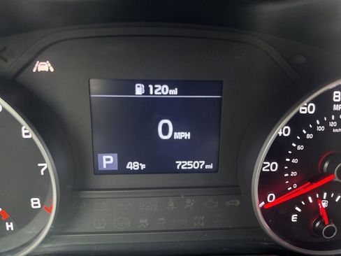 Used 2022 Kia Sportage LX image 29