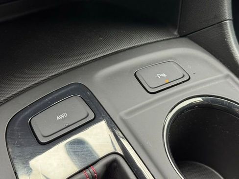 Certified 2022 Chevrolet Equinox RS w/ RS Leather Package image 17