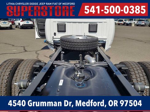 New 2026 RAM 5500 4x4 Crew Cab w/ Laramie Trim Package image 27