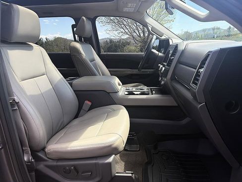 Used 2021 Ford Expedition Max XLT AWD/4WD image 20