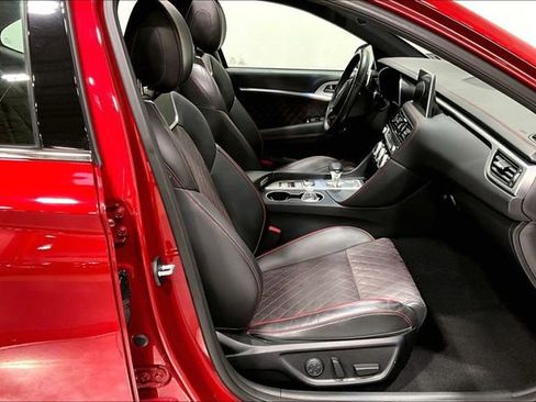 Used 2019 Genesis G70 3.3T Dynamic AWD/4WD image 7