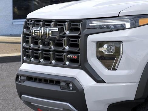 New 2026 GMC Canyon AT4 image 13