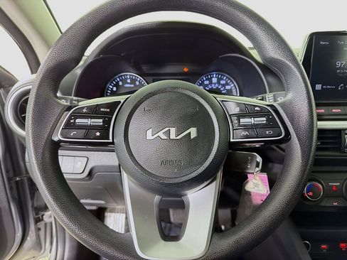 Used 2024 Kia Forte LXS image 14