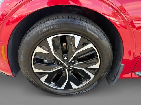 Used 2023 Kia EV6 GT-Line w/ GT-Line Suede Seat Package RWD image 9