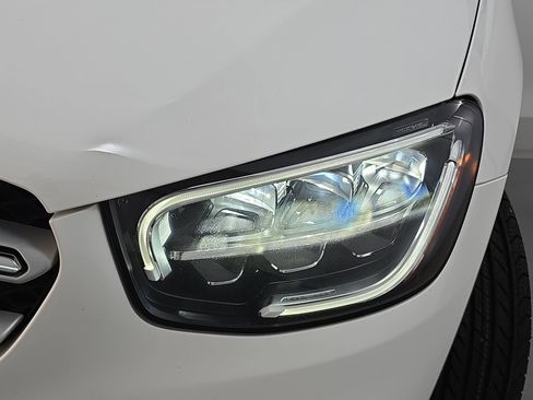 Certified 2021 Mercedes-Benz GLC 300 GLC 300 image 32