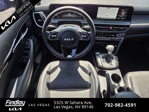 Certified 2024 Kia Seltos EX FWD image 14