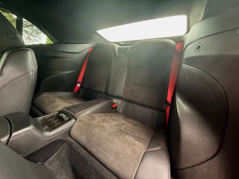 Used 2020 Chevrolet Camaro ZL1 RWD image 40
