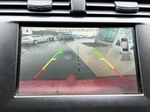 Used 2018 Ford Fusion SE image 48