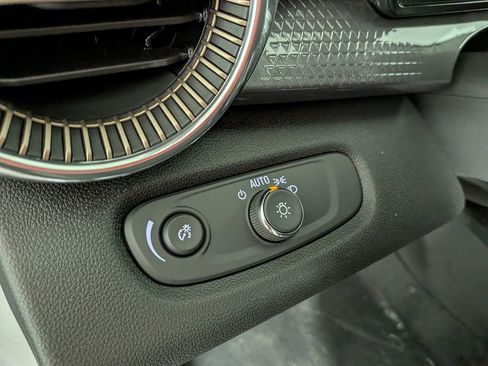 New 2026 Chevrolet Trax ACTIV w/ Driver Confidence Package image 18