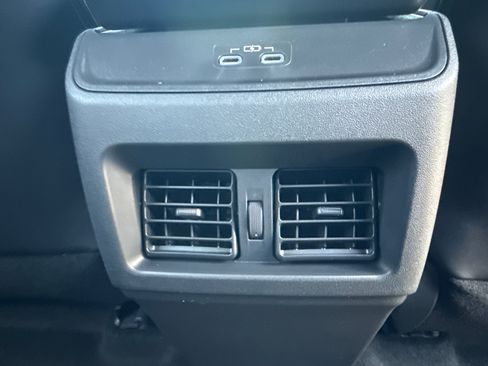 New 2026 Toyota C-HR AWD/4WD image 18