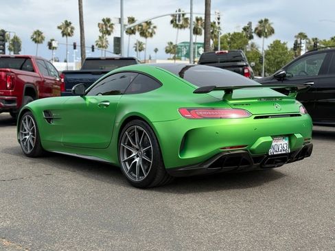 Used 2019 Mercedes-Benz AMG GT R image 4