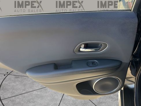 Used 2022 Honda HR-V EX image 26