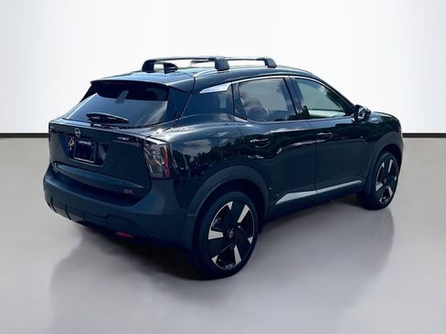 Used 2026 Nissan Kicks SR FWD image 7