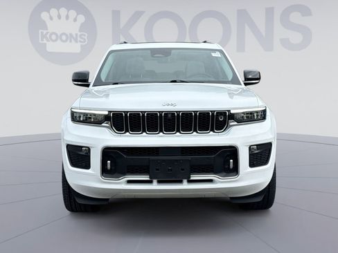 Used 2023 Jeep Grand Cherokee L Overland w/ Advanced Protech Group III image 11