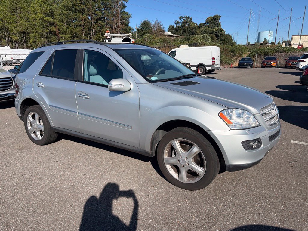 Used 2008 Mercedes-Benz ML 350 4MATIC image 1