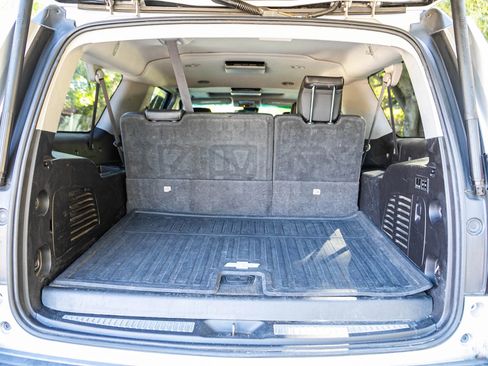 Used 2016 Chevrolet Suburban LTZ AWD/4WD image 36