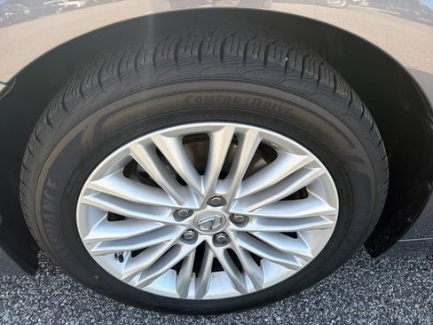 Used 2016 Lexus ES 350 w/ Premium Package w/Wood Trim FWD image 27
