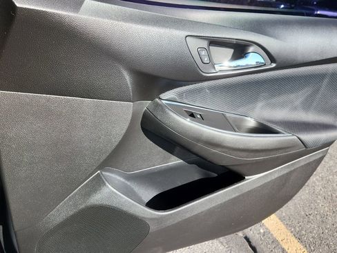 Used 2019 Chevrolet Cruze LT w/ LT Fleet Convenience Package image 13